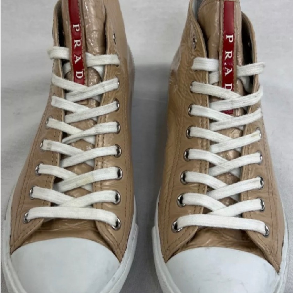 Vintage Prada sneakers! - Picture 3 of 10